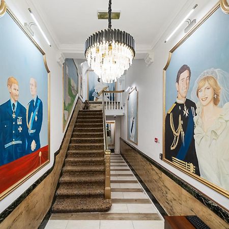 Spacious 3-Bedroom Residence In Exclusive Mayfair 7Gc Londyn Zewnętrze zdjęcie